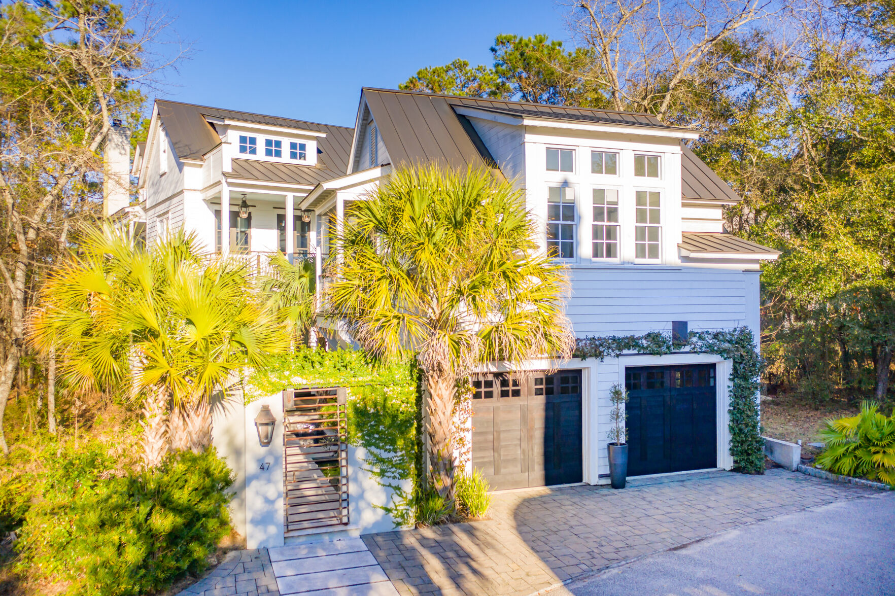 47RobertMills exterior
